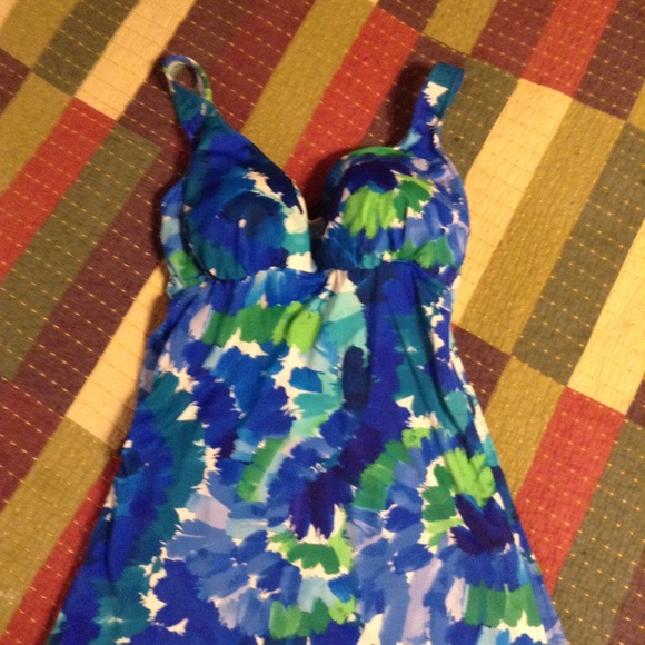 Swim Top - Picture 2 of 3
